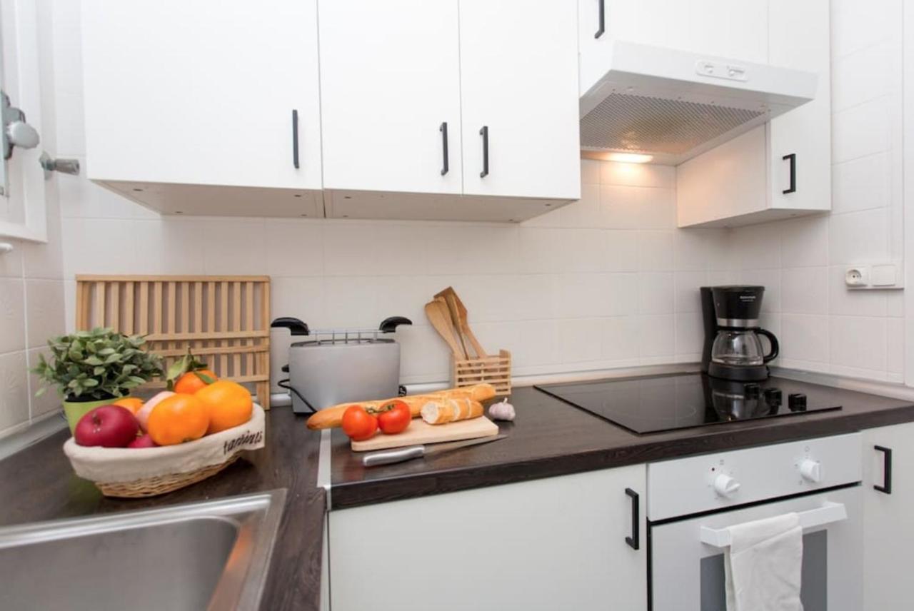 Priority Fira Apartments Leilighet *